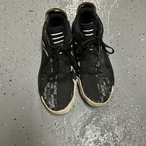 Adidas Basketball Shoes Damian Lillard - Picture 1 of 6